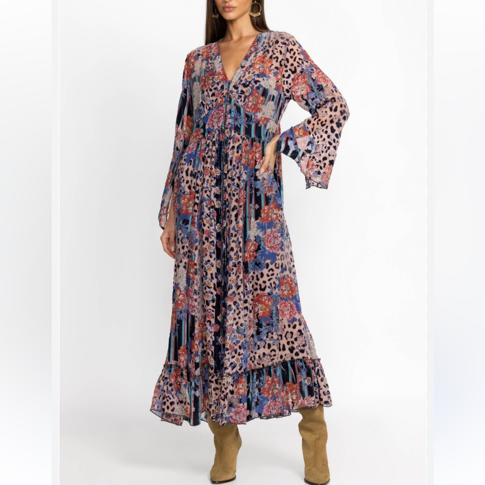 Johnny Was NWT Ontar Beesley Boho Long sleeve vneck silk blend multi-print dress